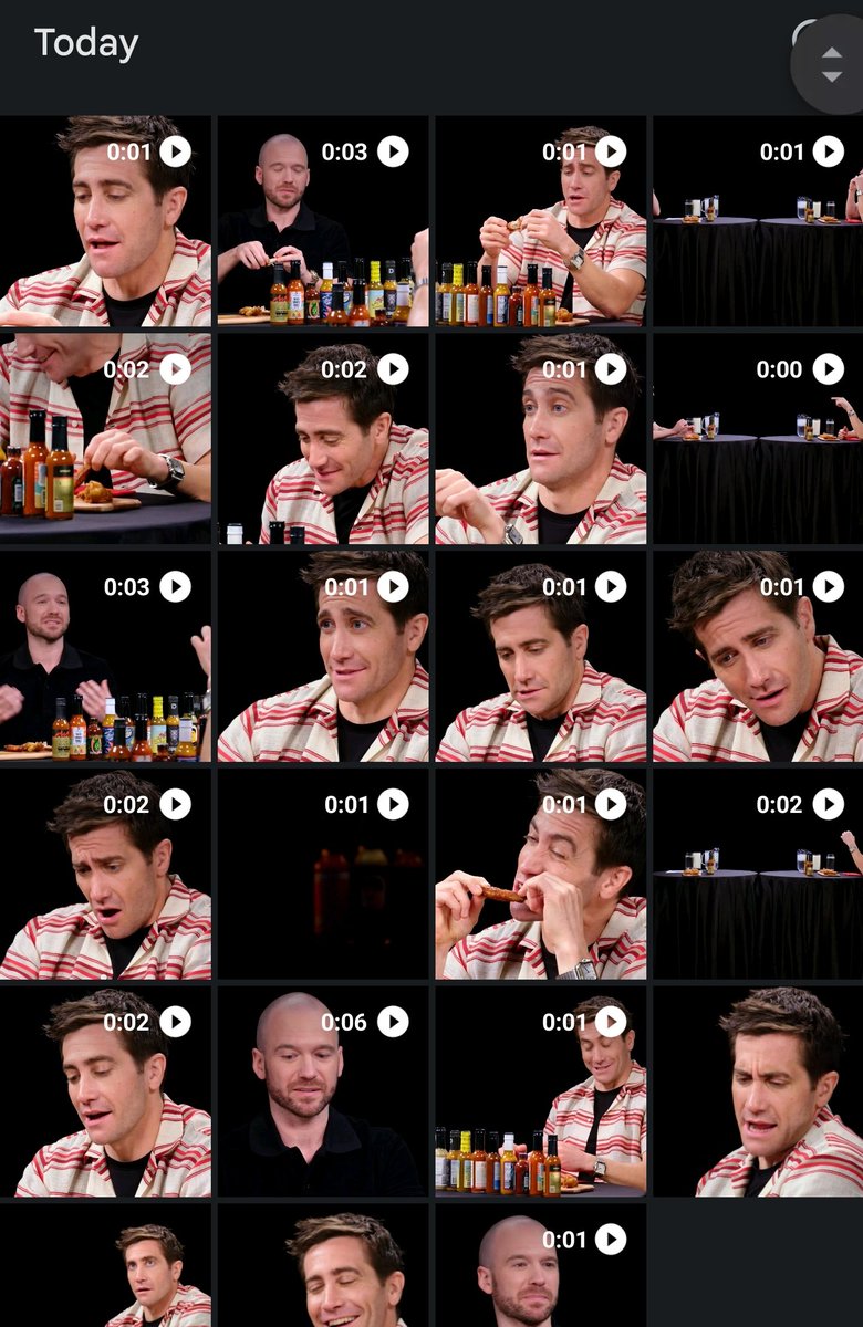 snooptree's tweet photo. got a fever and recorded the jake gyllenhaal hot ones episode like a concert https://t.co/hu9twTUtwV
