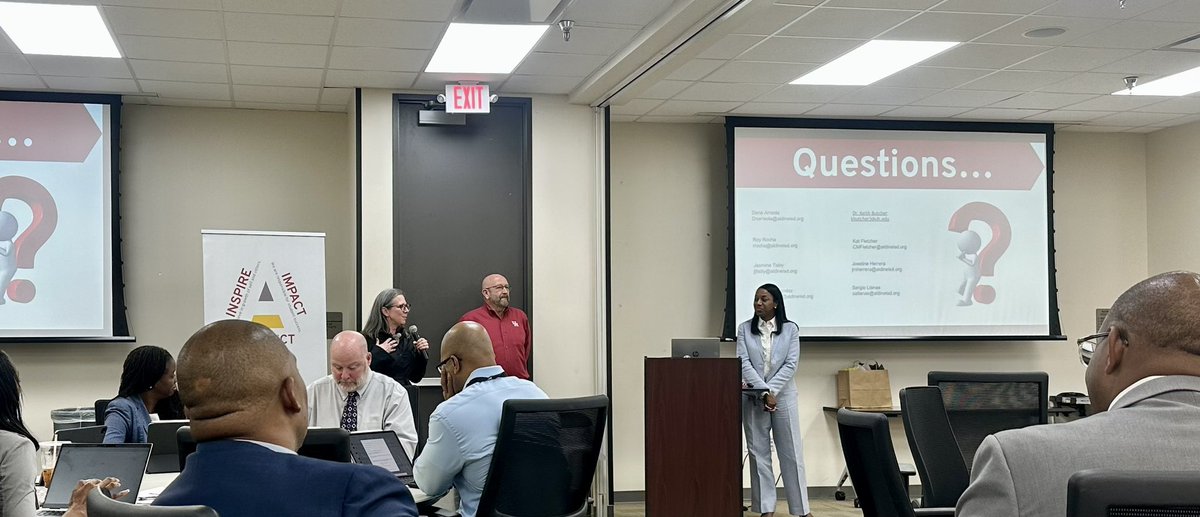 NickersonCierra's tweet photo. I haven’t seen @KA_Butche in years! This is some great work—collaborating with @UHCOE to develop strong campus leadership through the AP residency program. Kudos to @DanaArreola5 👏🏾 #GoCoogs https://t.co/gDKg5rDttW