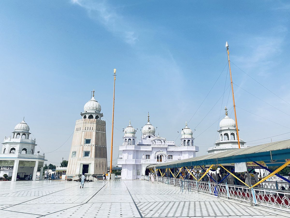 BaazNewsOrg's tweet photo. BREAKING | In anticipation of Vaisakhi gatherings at Takht Sri Damdama Sahib, particularly in light of calls from Amritpal Singh &amp; the Akal Takht Jathedar, S.144, a colonial-era law controlling gatherings, has been implemented in Talwandi Sabo. Police presence has intensified. https://t.co/YzIKrxdgbz
