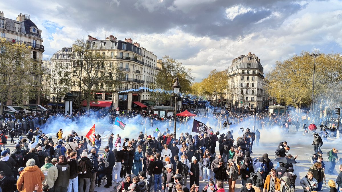 État lacrymal. Paris. Bastille.