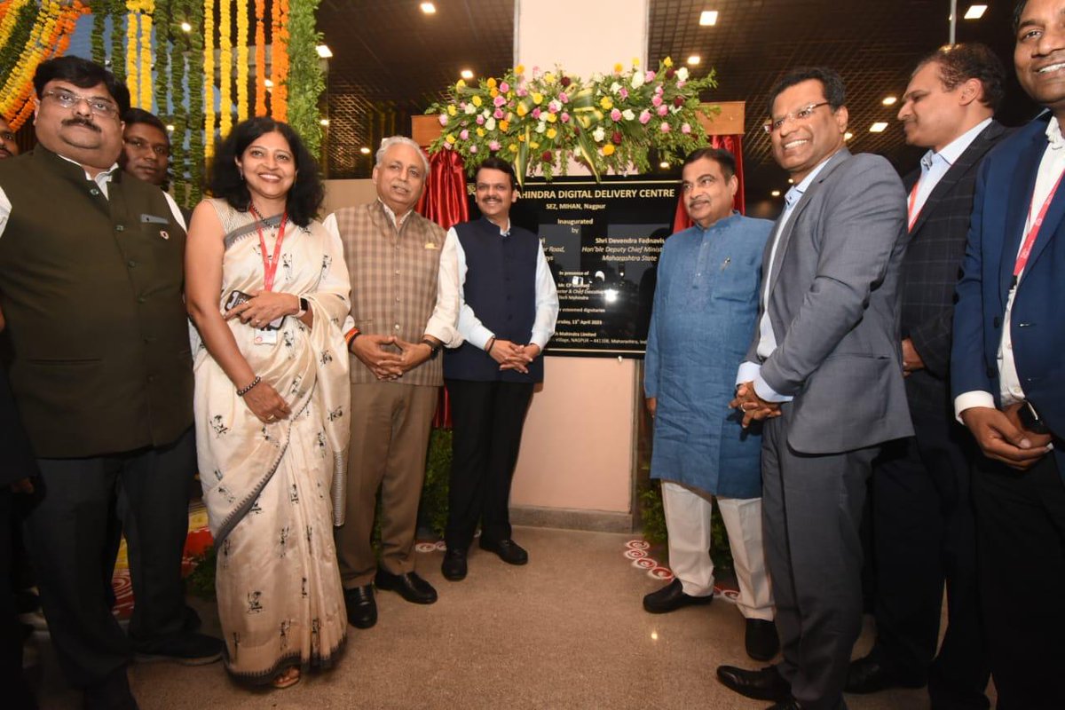 C_P_Gurnani's tweet photo. Another momentous milestone for @tech_mahindra!

We inaugurate a state-of-the-art Digital Delivery Centre at Nagpur in the presence of two digital evangelists @nitin_gadkari jee &amp; @Dev_Fadnavis jee.

Thank you for your gracious presence as we embark on this new journey https://t.co/JKT6KciX0o