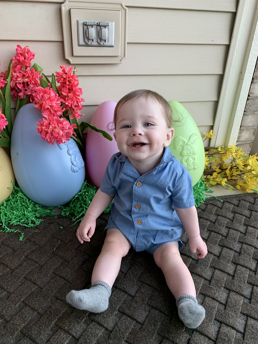 prancing_melon's tweet image. i always believed that you were special but today of all days i thank whatever god there is that gave you to me.