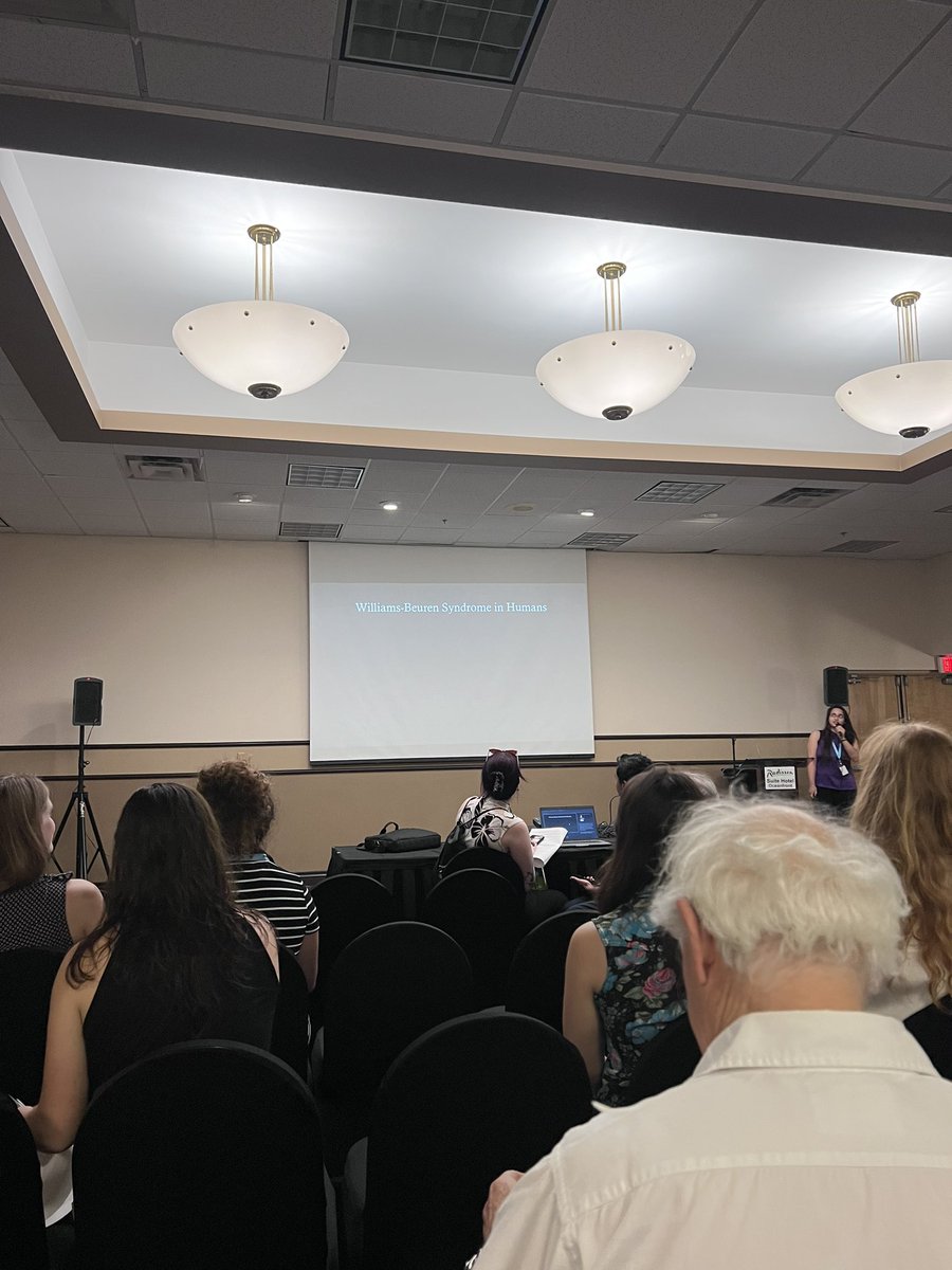 AnimalStudiesRC's tweet photo. Excited for day 2 of @ComparativeCog! #CO3_2023 https://t.co/qym12r9kgO