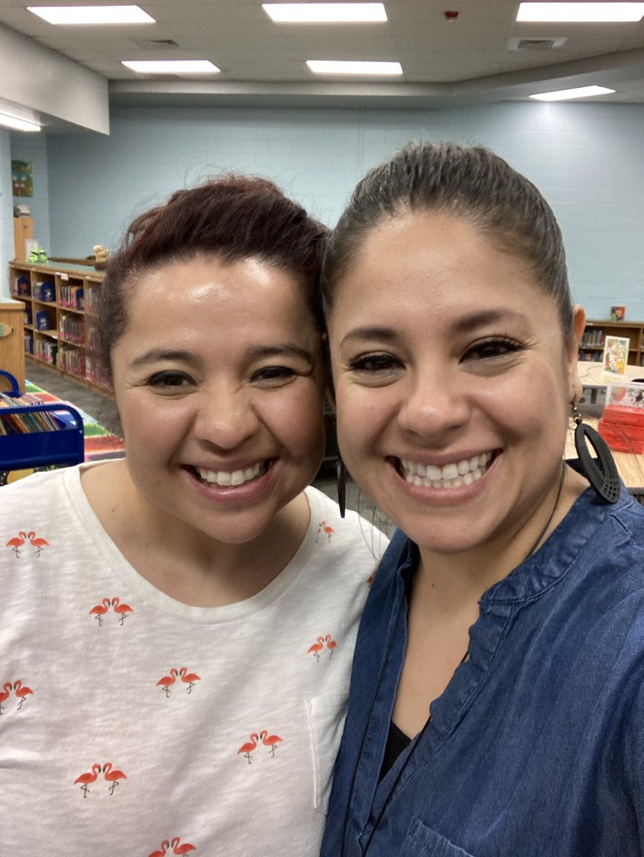 NGHolguin_HDHES's tweet photo. “Every child needs a librarian in their life,” (Chris Riddell) and we got the best one! @rmorales_HDHES 📚 https://t.co/OrzlSoc3IK