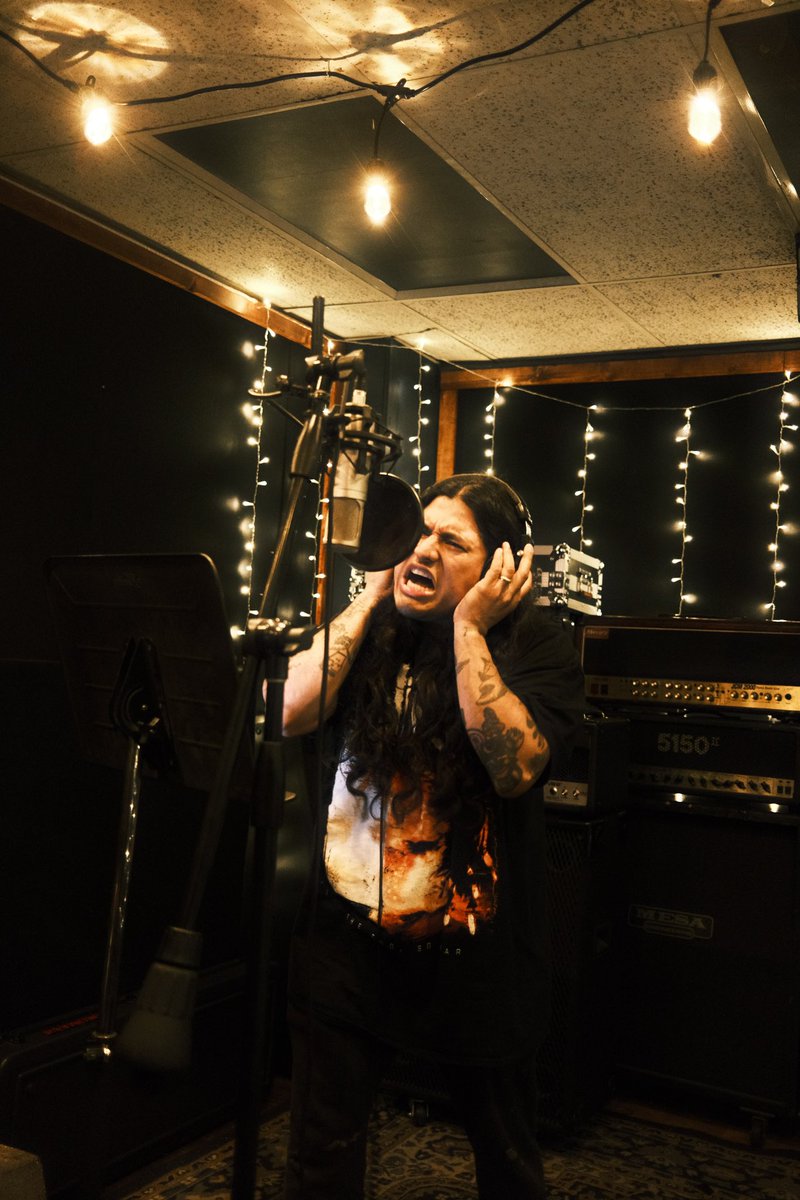 expecttheworst_'s tweet photo. Day 3 down! Just got back ups left on Monday to wrap up the LP. Been a good ass time recording the record. Can’t wait to drop it! https://t.co/rVnZqpcSuO