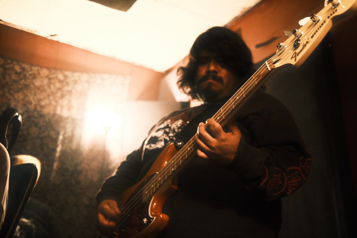 expecttheworst_'s tweet photo. Day 3 down! Just got back ups left on Monday to wrap up the LP. Been a good ass time recording the record. Can’t wait to drop it! https://t.co/rVnZqpcSuO