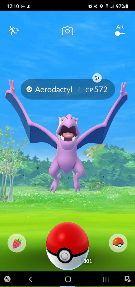 LadyDi1002's tweet photo. Woooooooooah. I pulled over with A QUICKNESS!! 😁

#FirstShinySinceMarch

#ShinyAerodactyl

#BadIVs

#IllTakeItJustBecause https://t.co/KXqFEAZ2cn