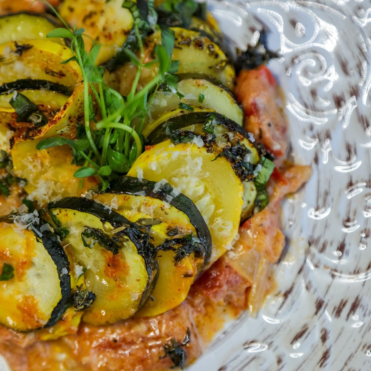 ChefDrMike's tweet photo. One of my favorite things about #ratatouille is how versatile it is! #Recipes vary and you can choose what you have available and what suits your taste buds.
Full recipe here --> https://t.co/UbKzTf88qA
#culinarymedicine #eatyourvegetables #freshisbest #thinkingofsummer #gardenfresh