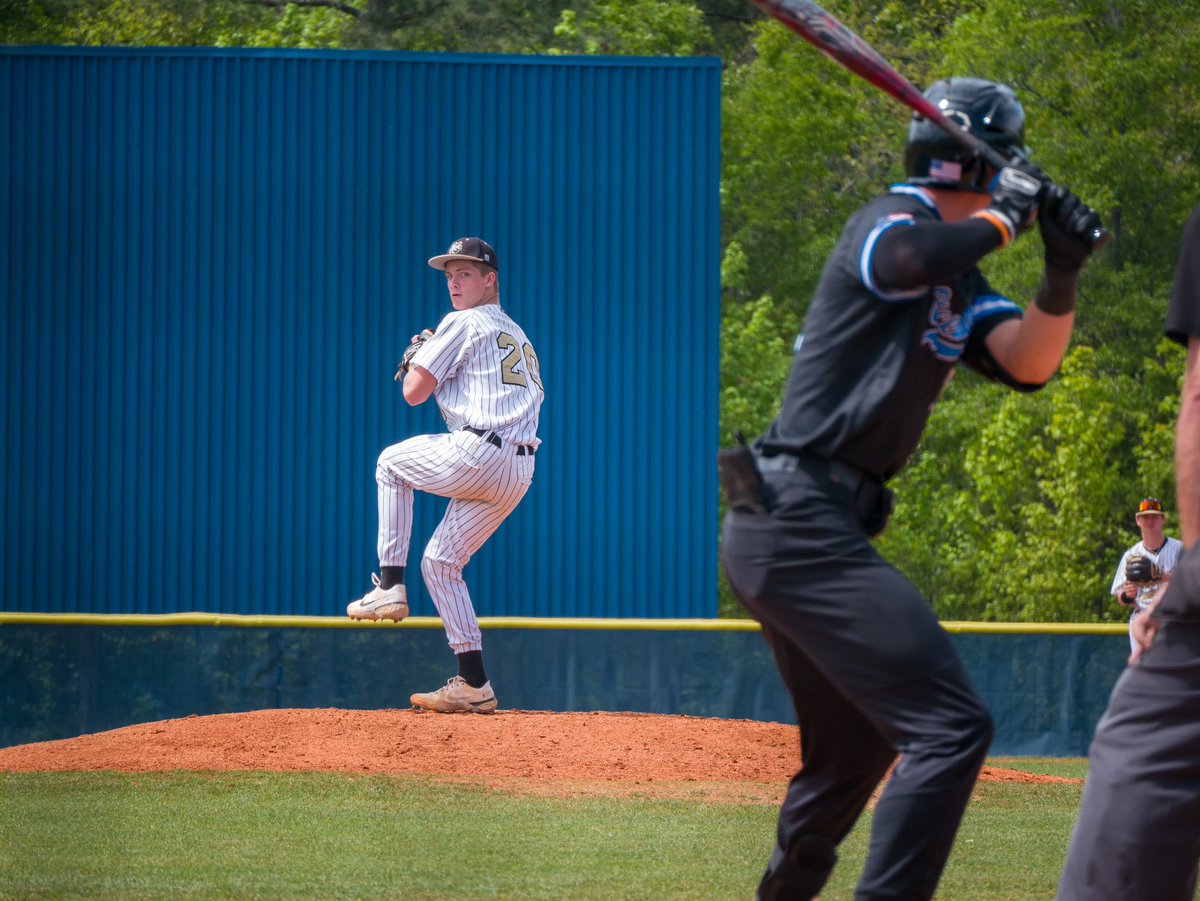 PrepBaseball_SC's tweet photo. #SCDI23 Day 2πΈπΈπΈπΈ
@Landshark_Base vs @TLHannaBaseball
@SCDiamondInvit https://t.co/syXljl9Q5j