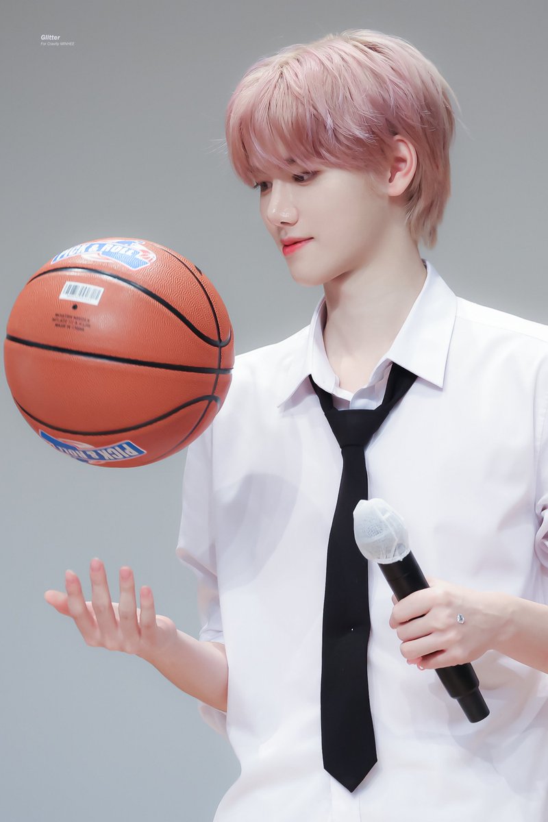 glitterMH's tweet photo. 230325 팬싸

네가 좋아서 그래

#민희 #크래비티
#MINHEE #CRAVITY https://t.co/gdXX8oZ2zs