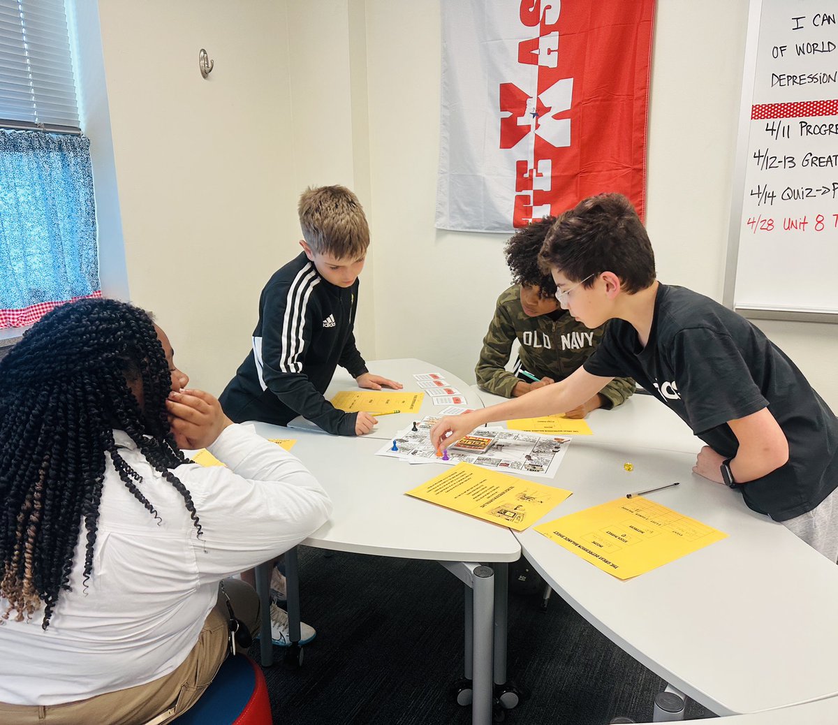 Amy Marshall tweet media