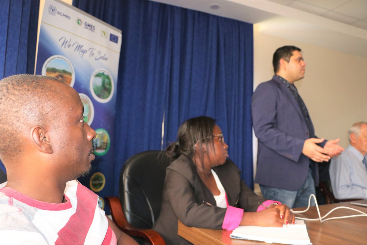 RCMRD_'s tweet photo. Pivotal visit to Kenya &amp; Rwanda by SERVIR E&amp;SA Applied Science Team from NCAR, to prep for implementation of "enhancing air quality decision-making in Eastern &amp; Southern Africa project". Rajesh Kumar &amp; Roeloff Bruintjes conducting fruitful discussions with #SERVIRESA @RCMRD team. https://t.co/fktveqyZSx