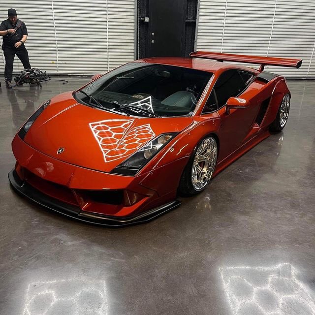 umar_ayomikun's tweet photo. Oh my goodness 😍😍 This twin turbo Cummins swapped Gallardo is absolutely insane! And it’s a manual 🤯🤯 🏎️ #AtiqueAhmed #gallarado #CyberSecurity https://t.co/PsWulqHbNt