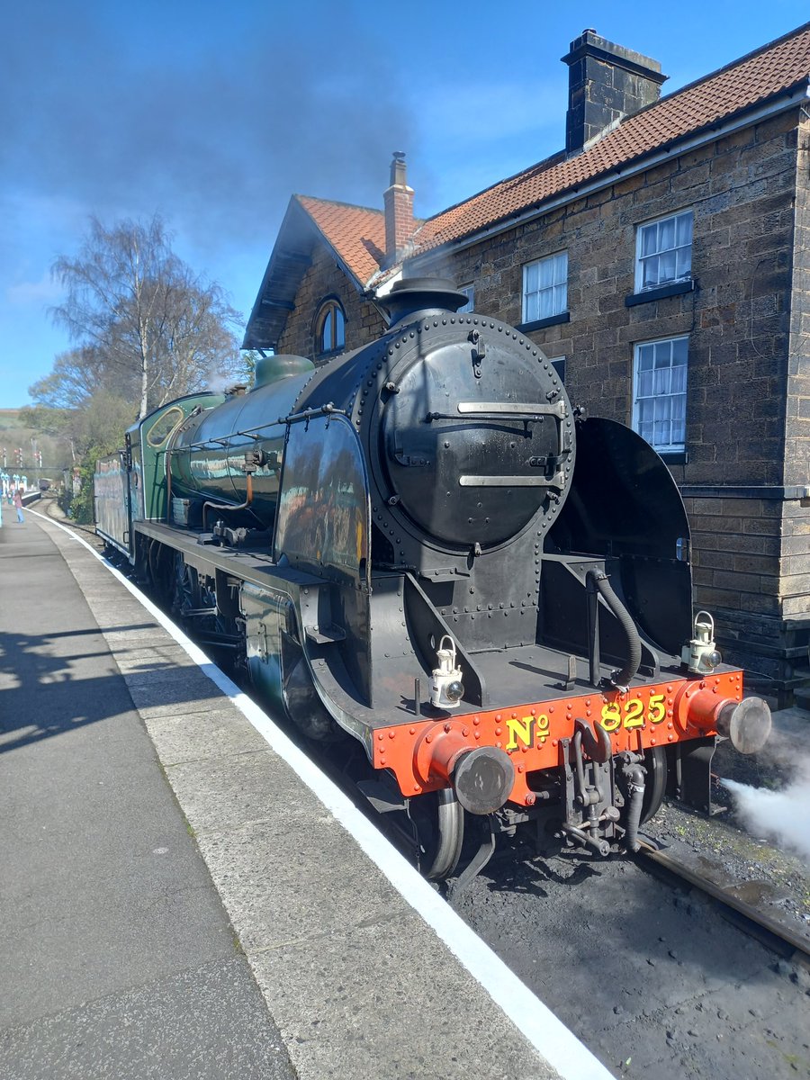 Matthew06156020's tweet photo. #whitby #northyorksire #nymr #whitbytownfc #southshields
Great stay in North Yorkshire.
North Yorkshire moors railway and Whitby fc v South Shields https://t.co/lRN4B67TkA
