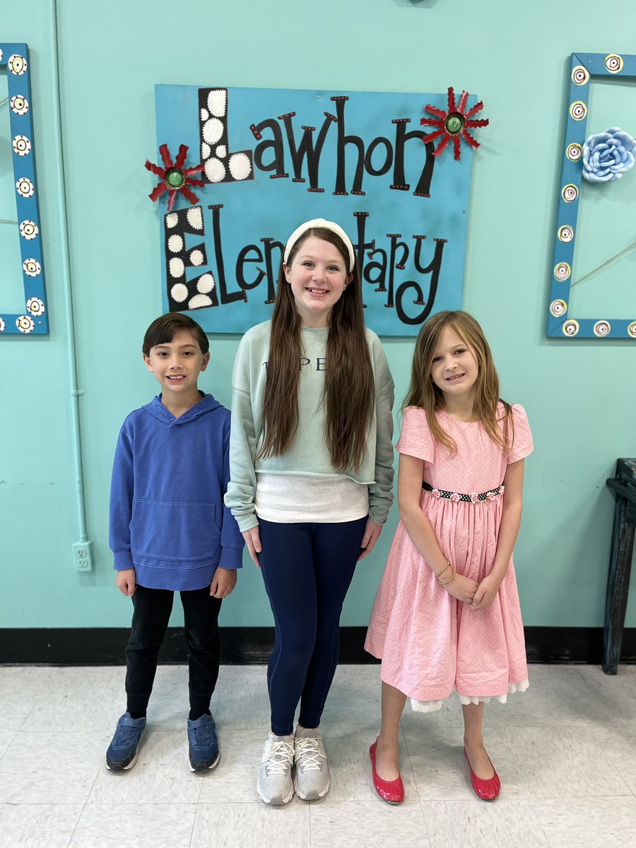 LawhonTPSD's tweet photo. So proud of our GUMTREE WINNERS!! 💛💙💛💙#TPSD https://t.co/U1bD7DKjM7