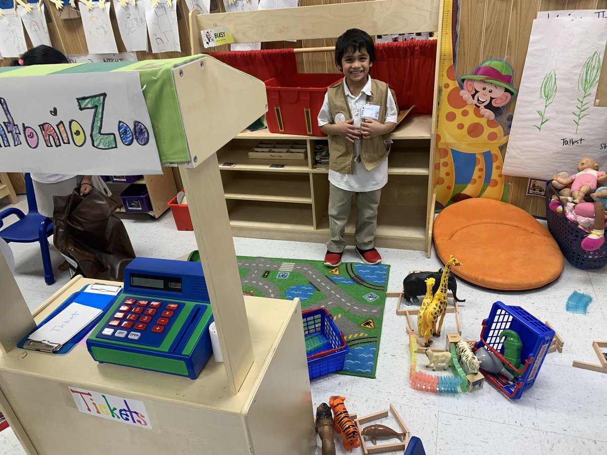 nfranco1214's tweet photo. PreK Fun at centers! We have a zookeeper, a zoo, and hopscotch galore! @LomaParkES https://t.co/3Jzc3ssULF