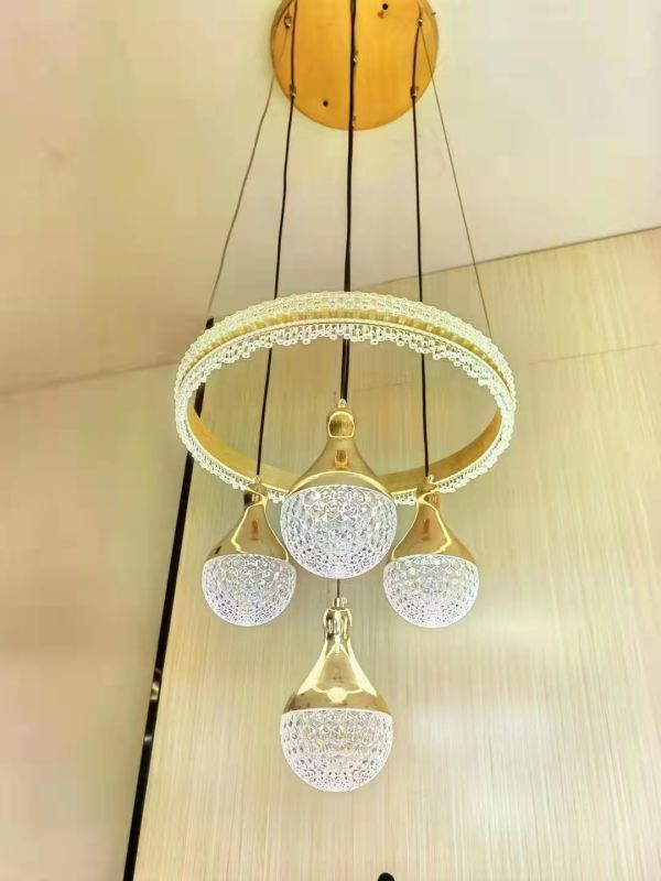 haiderlights's tweet photo. The acrylic material used in modern hanging lights is known for its durability and transparency

#modernlighting
#acryliclights
#hanginglights
#pendantlighting
#contemporarydesign
#interiorlighting
#HAIDERLIGHTS
#HAIDERLAMPLIGHTS
#uniquelighting
#modernhome
#commercialdesign https://t.co/ak9LPO4L0o