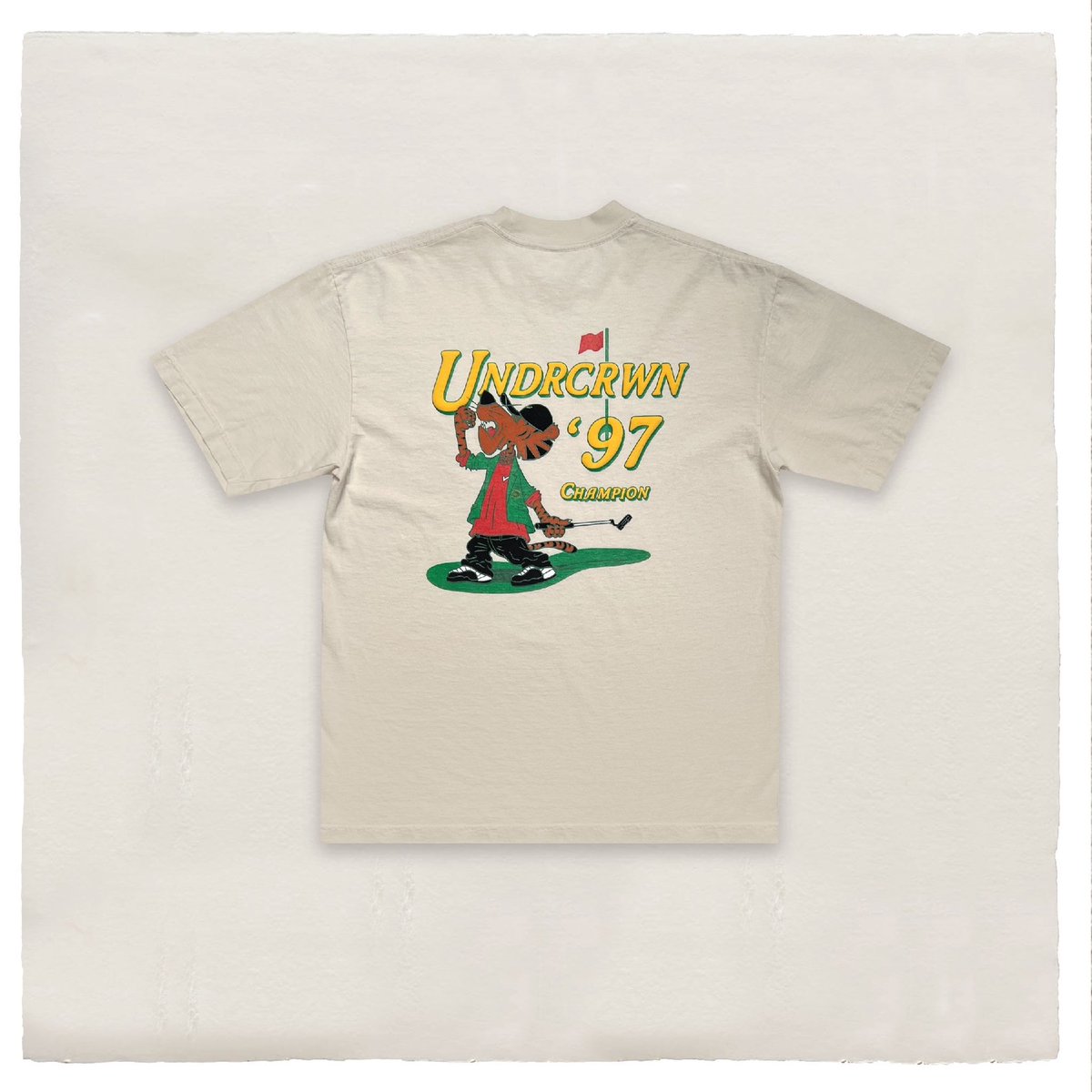 UNDRCRWN's tweet photo. On this day in 1997, Tiger Woods changed the game of golf forever: https://t.co/WUomwOKIN6 https://t.co/tpiM3Nx56N