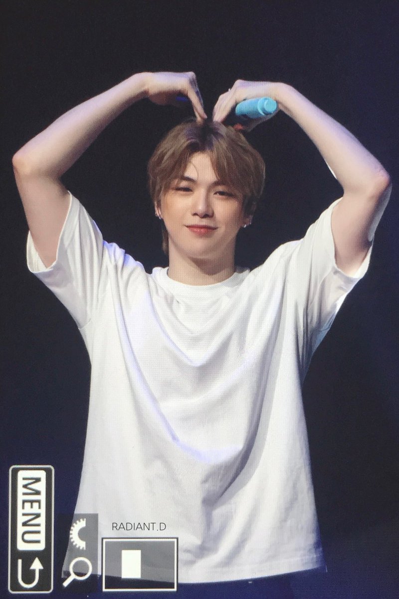 RADIANT_D's tweet photo. 230413 FIRST PARADE IN TAIPEI
- Preview

#강다니엘 #KANGDANIEL https://t.co/UcXKNKTm7C