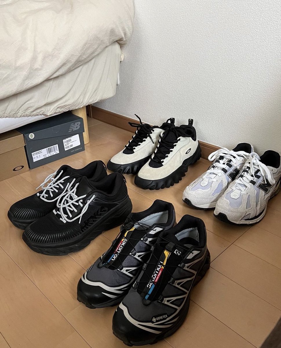 whatyouwearing_'s tweet photo. 🔄 @__71naagii (ig) https://t.co/uBvxny1isD