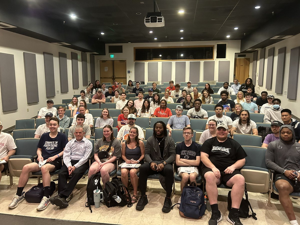 PSUImpactAward's tweet photo. More fun on @PSUImpactAward day. Forum with current student-athletes hosted by @annacamden &amp; Julie Gough from basketball &amp; ice hockey—talking to Bill Spoor @RealMikeRob @aaronmaybin Great discussion about the bigger things in life! https://t.co/kO3n6t4sTA https://t.co/CjJPOFfb7h