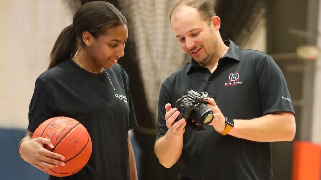 yourfirestarter's tweet photo. NIL alert: @jmtimmerson11 is on location today at @connectedhealthpgh and @ath_republicpgh shoot a video that highlights their Healthy Athlete Program.  📸 @DreamShotsMedia @WPABruinsAAU @WPABruinsTipOff https://t.co/f1jezNoZcC