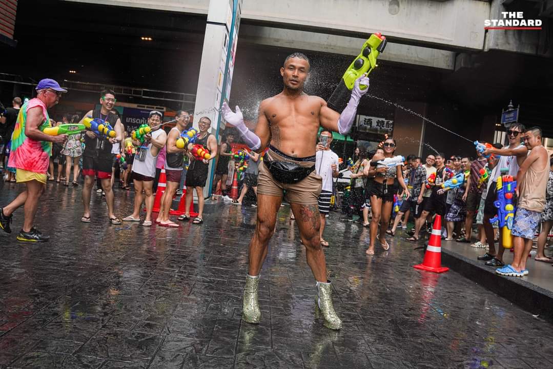 Blue_Pale tweet media