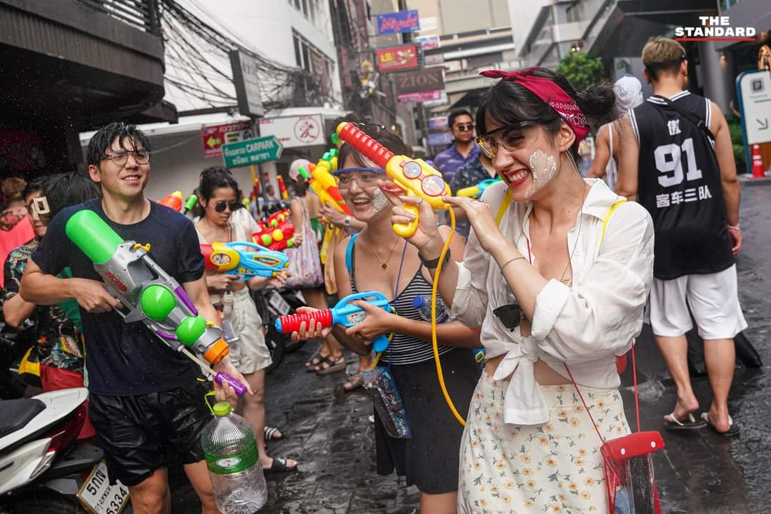 Blue_Pale tweet media