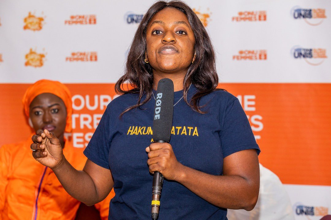 AmfeSenegal's tweet photo. @AmfeSenegal a de bonnes nouvelles aujourd'hui! Notre présidente de cellule de ASNDE Balla Hawa Ba @vaBa93031753 et notre chargée de relations extérieures @NdiayeNani2000 sont parmi les 32 sélectionnées pour le programme de mentorat Ailes pour Elles @UNICEF. Bravo les filles! https://t.co/FBNICsOBHL