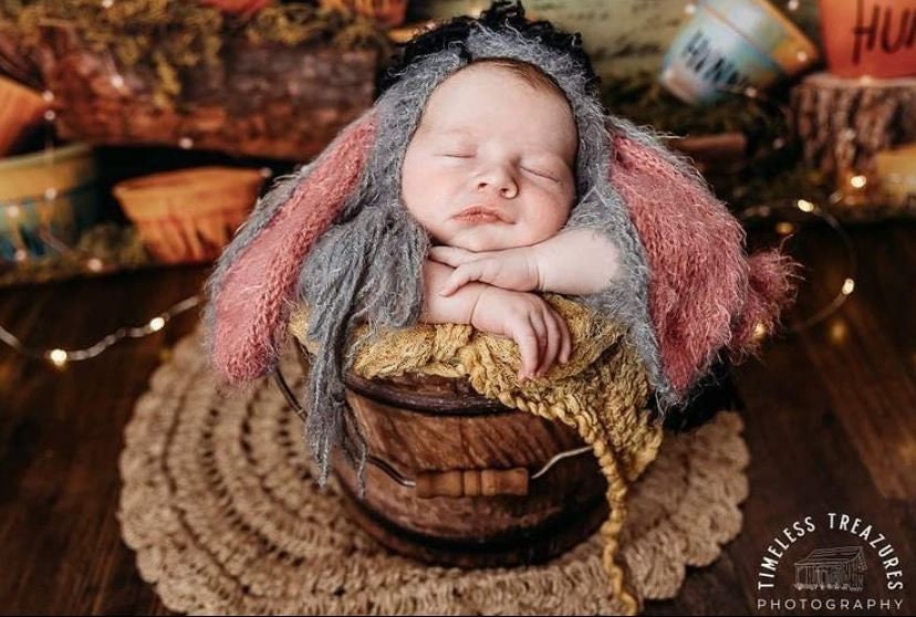 WoolandiaC's tweet photo. If you're looking to capture some amazing pictures as Kim  be sure to check our Eeyore baby knit costume #newbornEeyorecostume #donkeycostume #Eeyoreoutfit #Eeyoresuit #Eeyorecostume #Eeyorebonnet #Eeyorehat #infantEeyore #babyEeyore #newmommygift #babyHalloween https://t.co/Ss3AXEzXbE
