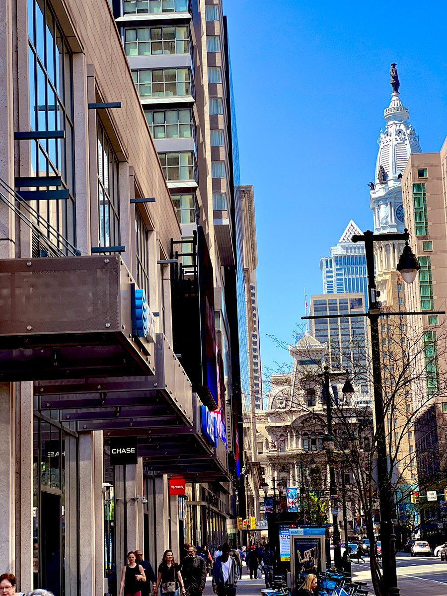 ASMTahirW's tweet photo. Beautiful day in Downtown Philly!! @OGBM270s & Josh getting there swag outside finding potential customers!!! #BeastMarket๐ @TeamSWAGOHPA @marmolejos_nick @Sadia_Walker @realmccoy1988 https://t.co/OVdymszuhz