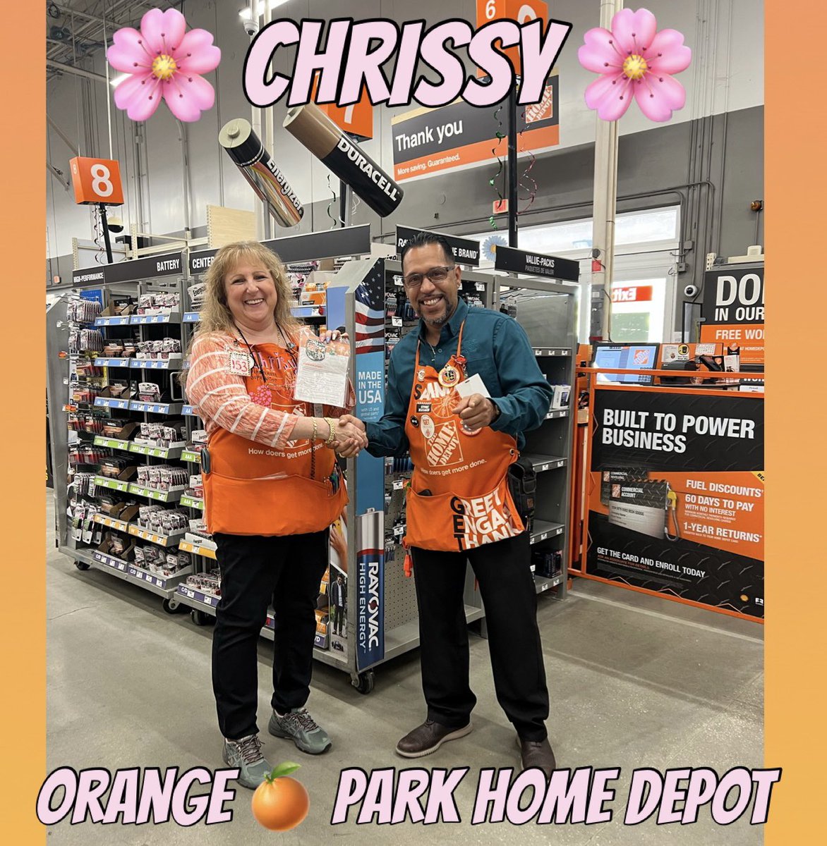 M5Lorie's tweet photo. Congratulations Chrissy! 🎉🤩Store Manager Sammy is giving credit where credit is due💫 Successfully driving credit goals with our Front End Team 🌟🍊#HomerAward #GoTeam🫶🏻 #YourOPHD #livetheorangelife https://t.co/CDpGWBQdIn