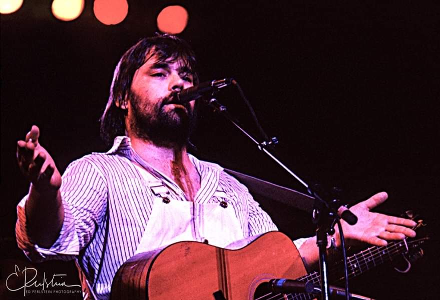 Happy birthday, Lowell George  of little feet 