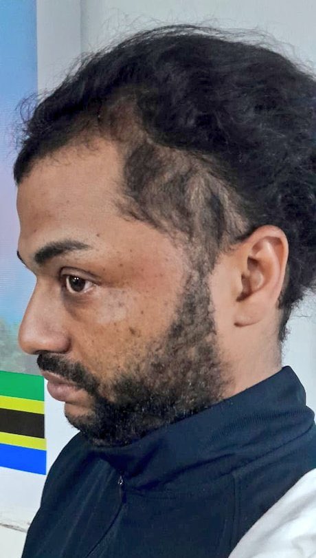PSAFLIVE's tweet photo. Could Thabo Bester be an illegal immigrant? Police confirmed the man known as Thabo Bester is not in posession of a SA ID and was identified based on criminal record finger prints. The question is who is Thabo Bester , is that is even his real name? There are more questions. https://t.co/UO40BHwt3D