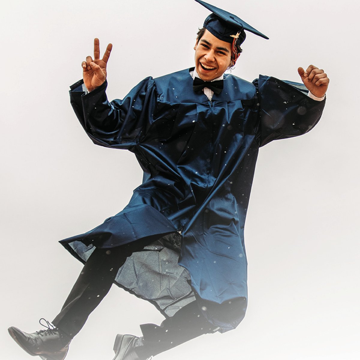 KensingtonOn's tweet photo. Do you have a student graduating in 2024? Reserve your rooms at The Kensington today!
#michigan #students #graduation #michiganstate #michiganwolverines #msu #umich #umichgraduation #graduation #graduate #studentlife #student #roomreservation #hotel #thekensingtonhotel https://t.co/cHR1cDIJm4