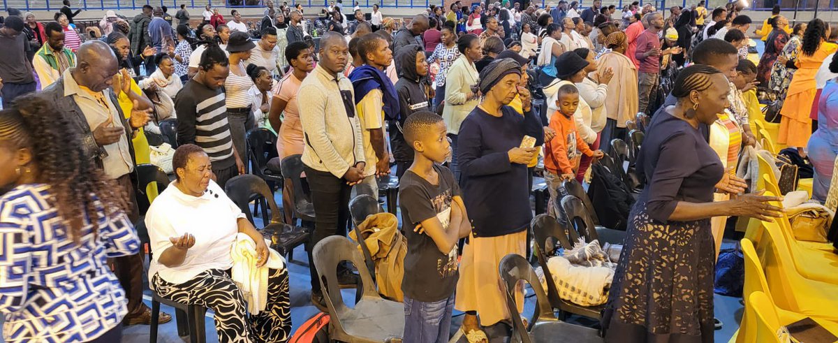 PastorMukhuba's tweet photo. At Ngoako Ramatlhodi now. #kuzokhanya https://t.co/gZvB7nieLg