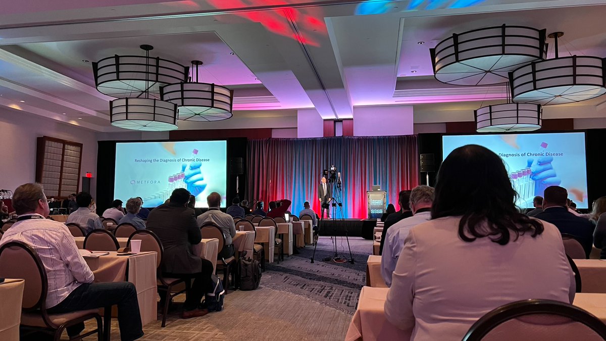 GPEC's tweet photo. We're at @VentureMadness hearing from @RiviaHealth, Metfora and Venture Madness by Invest Southwest Chair Hamid Shojaee, as well as #VM21 winner @wshaw_9 @mybetteragency & #VM22 winner @RebeccaClyde @botcoai
#VM23 #GreaterPHXtogether https://t.co/nuCVRwiHCM
