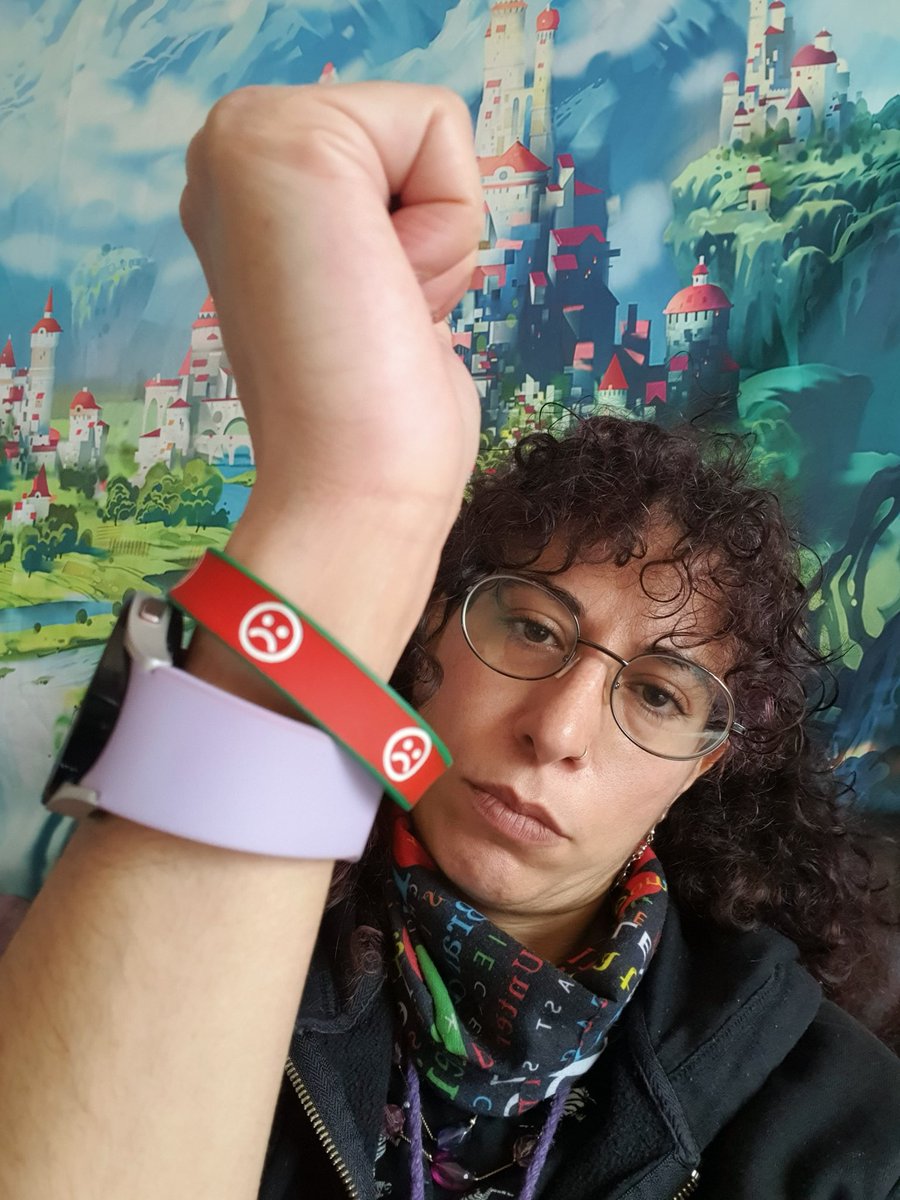 leahlotus's tweet photo. Fighting for a doctors appointment!!
Read what happened in my new Dear Future Historian entry.

https://t.co/Noohp6sanB https://t.co/OE8MBi2D6L