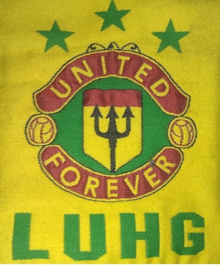 HBRed99's tweet image. Thought I'd mention that I've arrived once more in M16 having safely negotiated the 240m+ journey ahead of the #UEL #QuarterFinal #FirstLeg fixture between @ManUtd &amp;amp; @SevillaFC but first there is time for a little #PreMatch ahead of the walk into #OldTrafford
#MUFC #GGMU #UTFR 🇾🇪