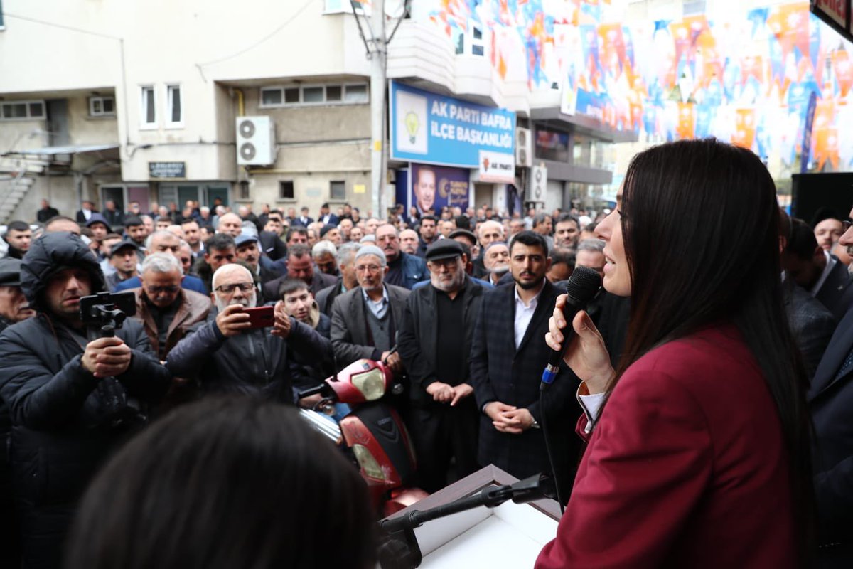 📍Bafra’dayız
Açılışını teşkilat mensuplarımızın ve hemşehrilerimizin yoğun katılımıyla gerçekleştirdiğimiz #Bafra Seçim İrtibat Büromuzun hayırlı olmasını diliyorum. 

#Samsun için doğru adımlarla yola devam…
#DoğrusuAkParti