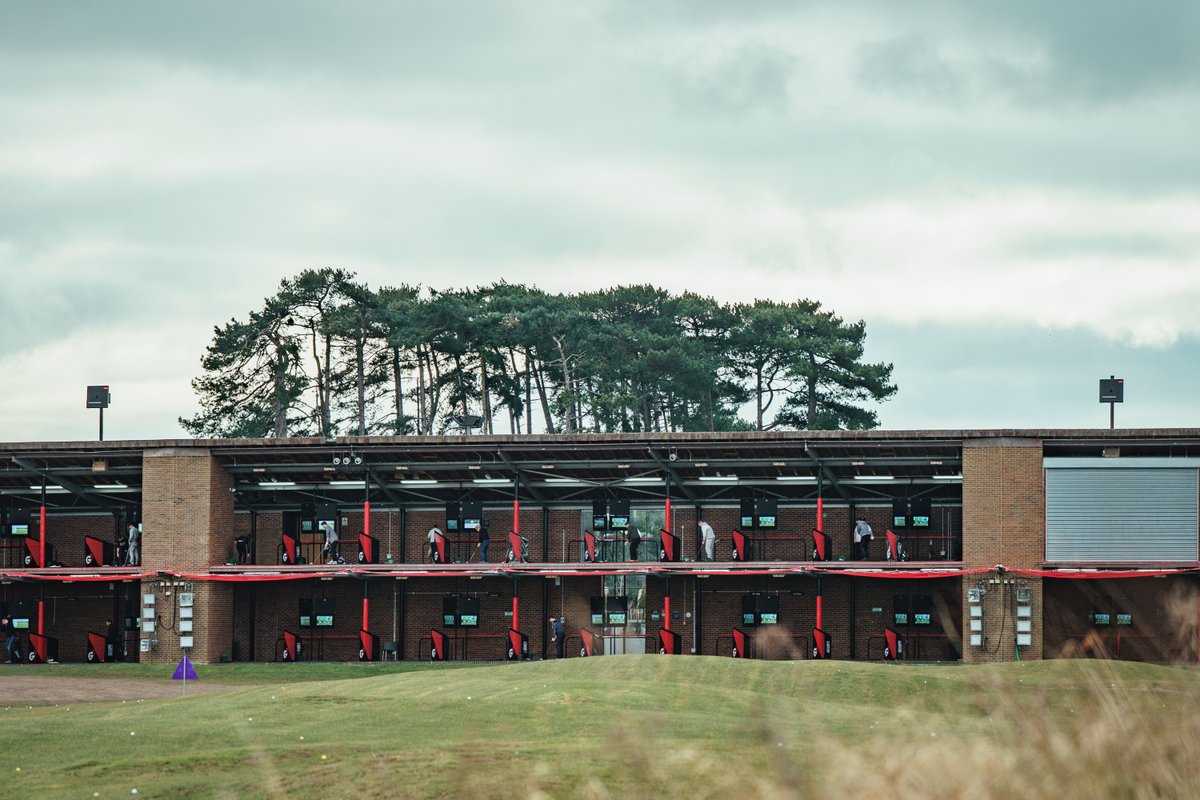 TrackmanGolf's tweet photo. Have a look at The Golfcatcher, fully equipped with TrackMan technology.
54 Range bays and 6 Indoor bays ⛳️
https://t.co/BnGsUbtsDf
#TrackManRange #TrackMan360 #TM360 #Gold #RangeTechnology #TrackManSimulator #GolfSimulator #IndoorGolf https://t.co/1evdG87ldG