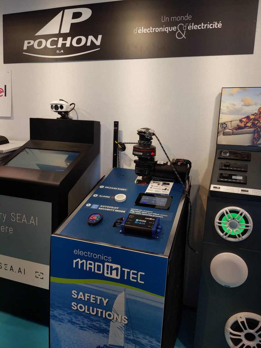 madintec's tweet image. Venez découvrir les fonctionnalités de sécurité multicoque du  MADBrain autopilot au salon du #multicoque de la grande Motte #catamaran - Stand Pochon