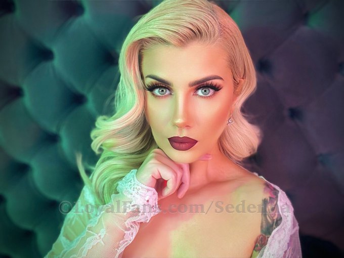 These lips will make you lose your mind&hellip;  and the entire content of your wallet.  Subscribe and tribute<a href="/tag/goddess"class="tags"><span>#goddess</span></a><a href="/tag/femdom"class="tags"><span>#femdom</span></a><a href="/tag/findom"class="tags"><span>#findom</span></a>