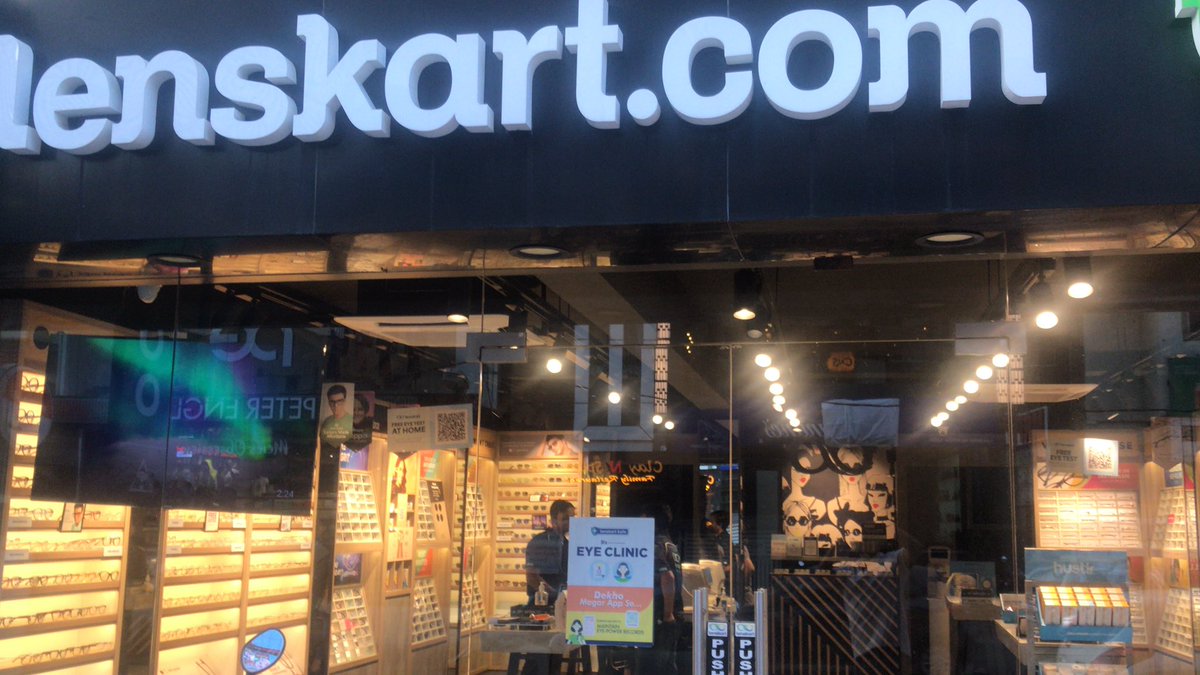 kuldeepshetty's tweet photo. @Lenskart_com vijaya bank layout outlet. Not the customer experience one would like to go though. https://t.co/miiVzAGxwD