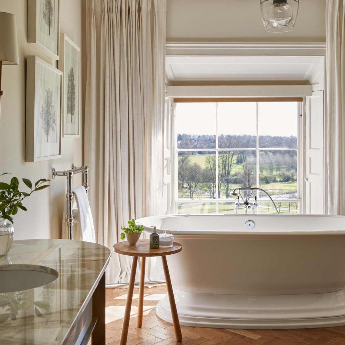Our stunningly redesigned interiors seamlessly blend contemporary design with classic style, offering a unique and unforgettable experience ✨

Book your stay: 

thegrove.co.uk/rooms-suites/