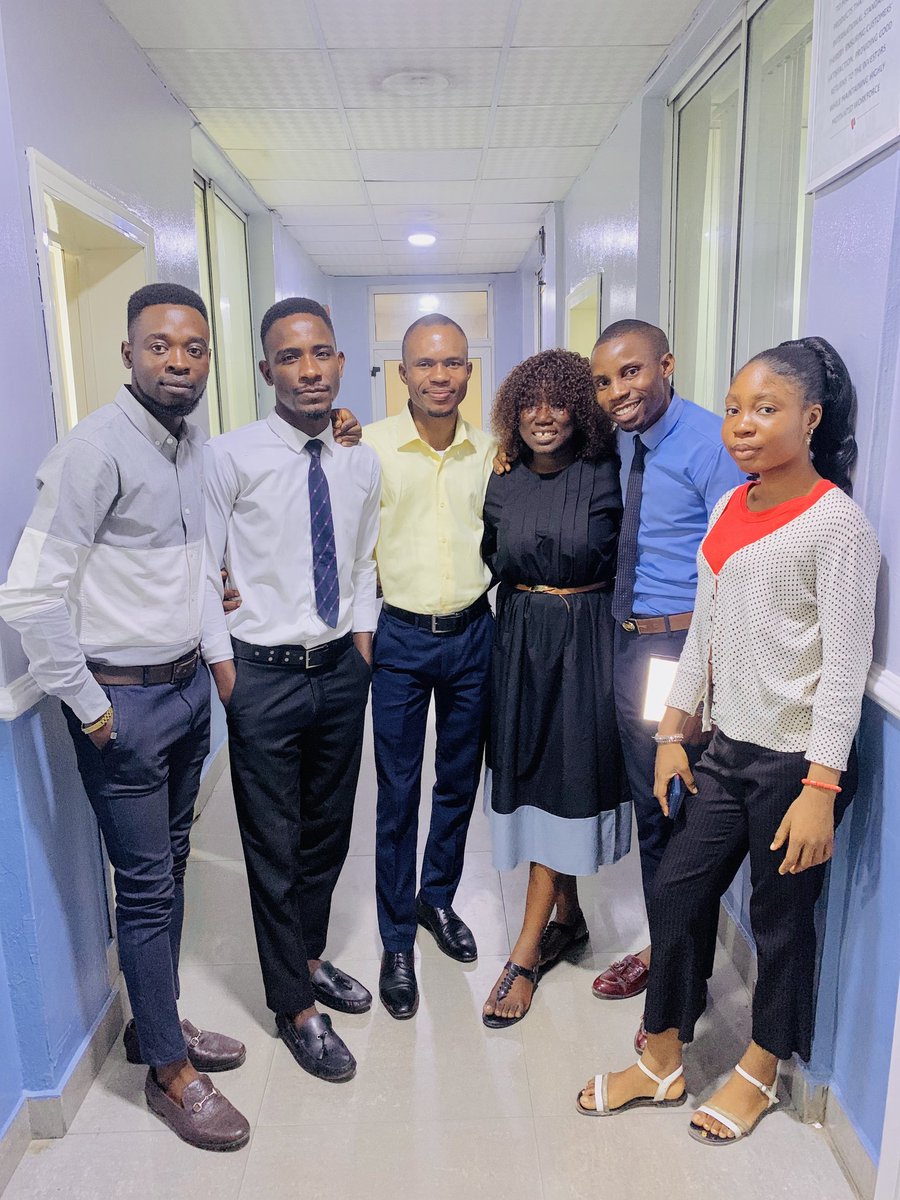 funshakin's tweet photo. Beautiful people. Team  @Segunobe2 @chemstarpaints https://t.co/tgLcdrClWK