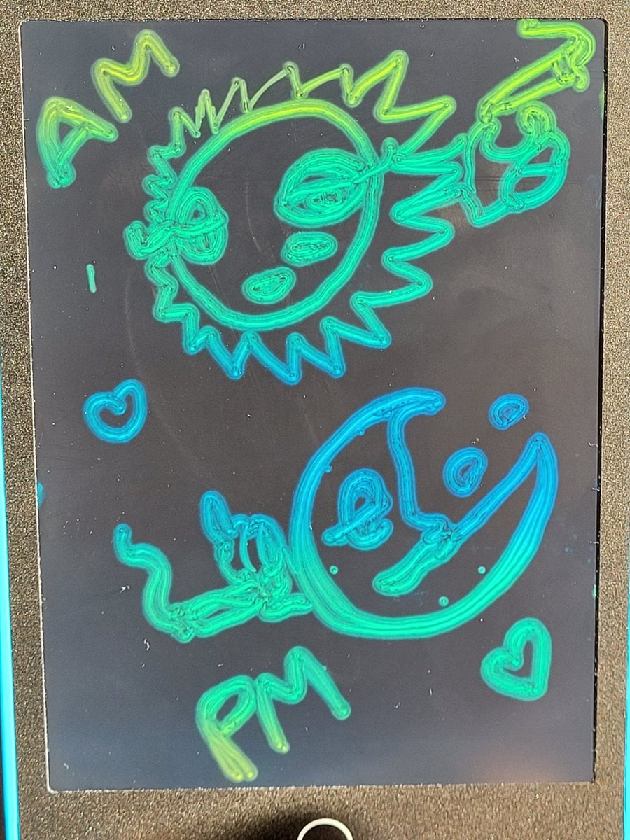 cellswordrin's tweet photo. Drawing! Sketch pad this morning. Good morning fam 💚 Happy Thursday. Greetings! 💙💚🦋💚💙🦋💚 #StonerFam #StayPositive #getlit #wakeandbake #WeedLovers #loveinside #cannabisart #Mmemberville #HaveABrightDay 🔥 https://t.co/MgZMKm7Cfp