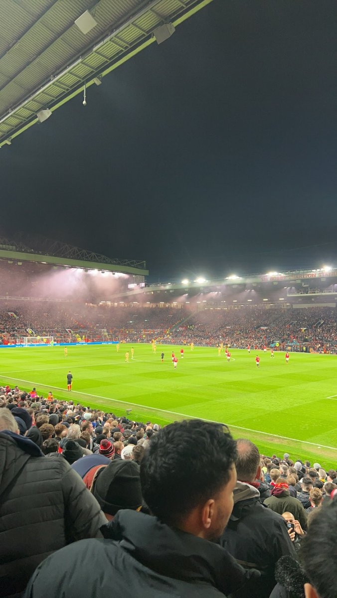 cianjones_'s tweet photo. Selling 3x tickets for the Man Utd vs Sevilla game tonight. Last minute commitments mean that we cannot attend. #OldTrafford #MUFCTakeover
#MUNSEV #MUFCFAMILY #mufctickets #mufcspares #manutd #eth #ManchesterUnited #sevile #sevilla #MANCHESTER https://t.co/f5QTAEPUPZ