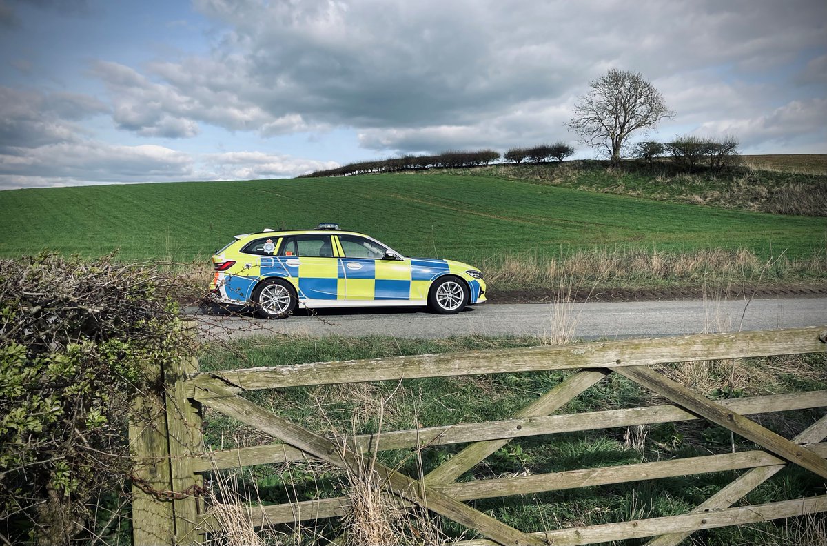 NYP_Hambleton's tweet photo. Following a large  fire at a farm in Stokesley yesterday, we are treating the blaze as suspected arson.

Anyone who has information that could help the investigation is urged to call us on 101, opt. 1, quoting reference 12230065117  or Crimestoppers anonymously on 0800 555 111. https://t.co/Hqcwb78xU6
