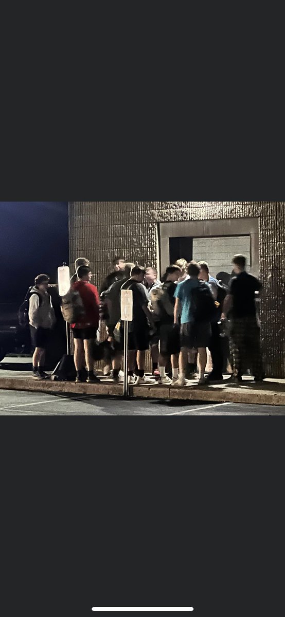 Our 6am “No Excuse Crew” update: We had 20 athletes in attendance on Tuesday and 19 on Thursday. These kids are hungry and it shows. Hats off to everyone getting 60 minutes of development in before their day begins.
<a href="/Coach__Cahill/">Shane Cahill</a> <a href="/MPGoldenEagles/">Madison-Plains Athletics</a> <a href="/Mr_Eisler/">Chad Eisler</a> 
#BeatWestfall